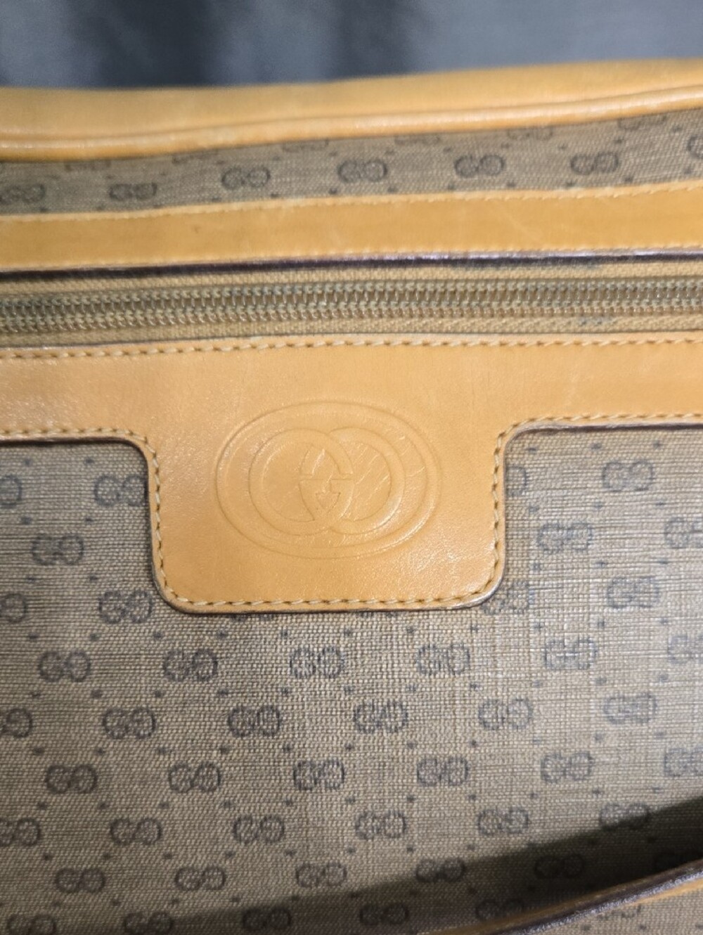 Gucci Beige Brown Monogram Messenger Bag with Tan Leather Trim - Picture 7 of 16